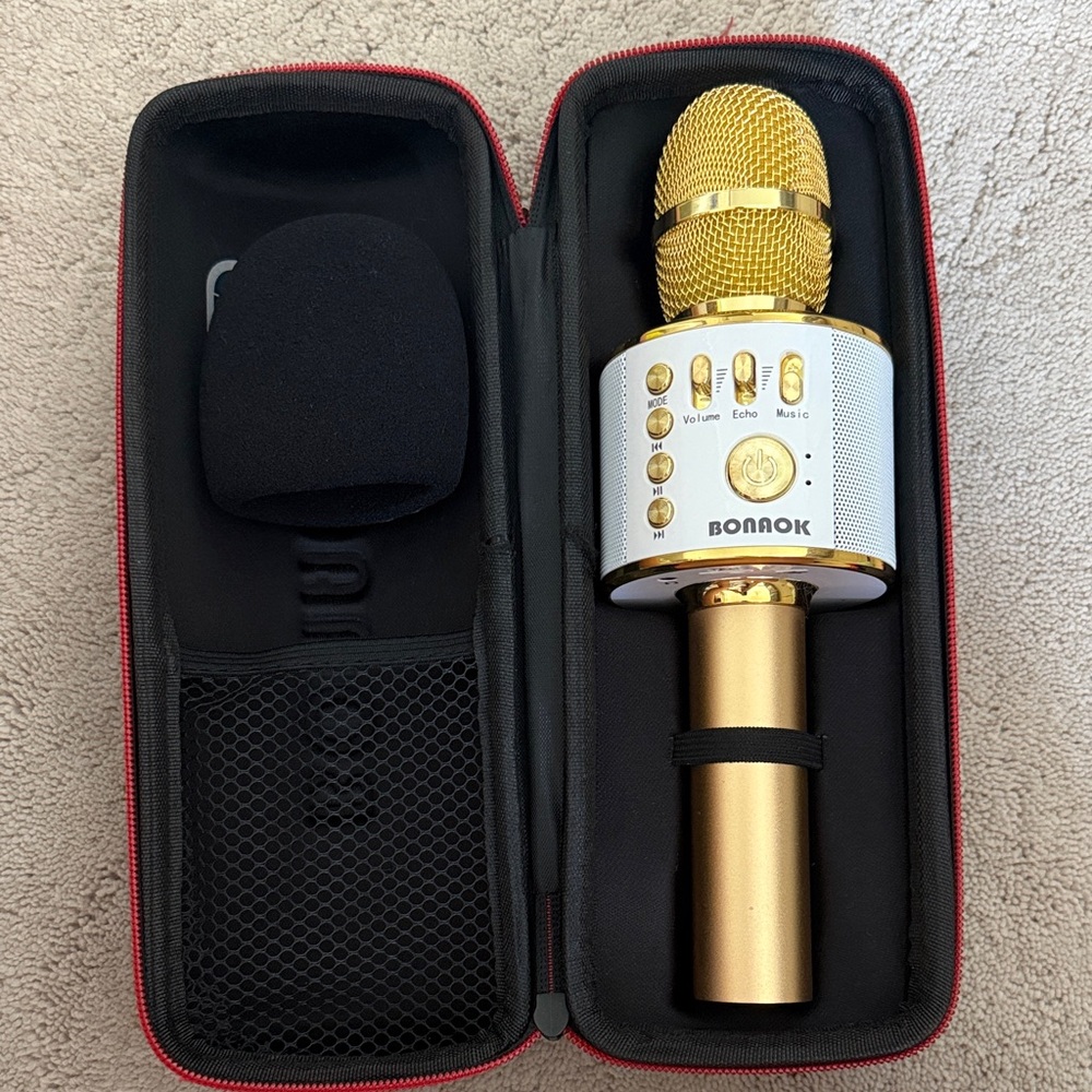 Bonaok Gold Wireless Karaoke Microphone